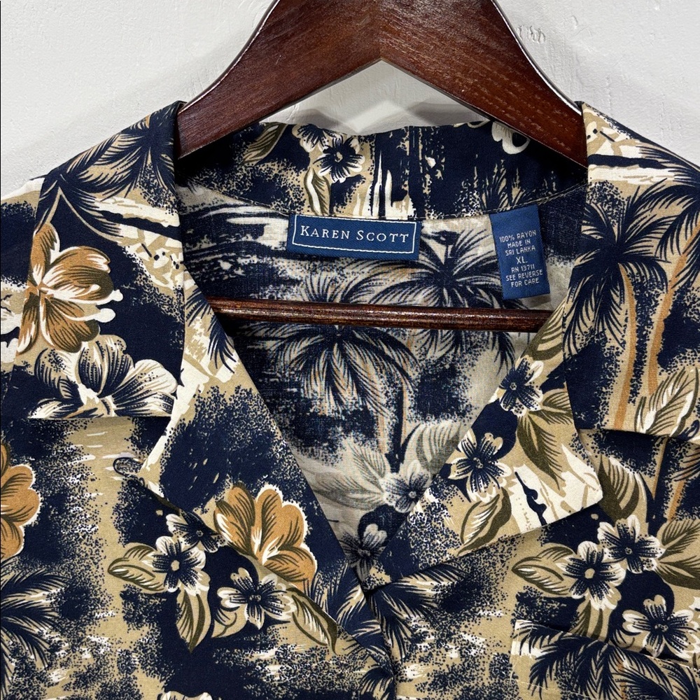 Karen Scott Classic Hawaiian Tropical Floral Navy & Brown Button Down Shirt XL - Picture 5 of 6